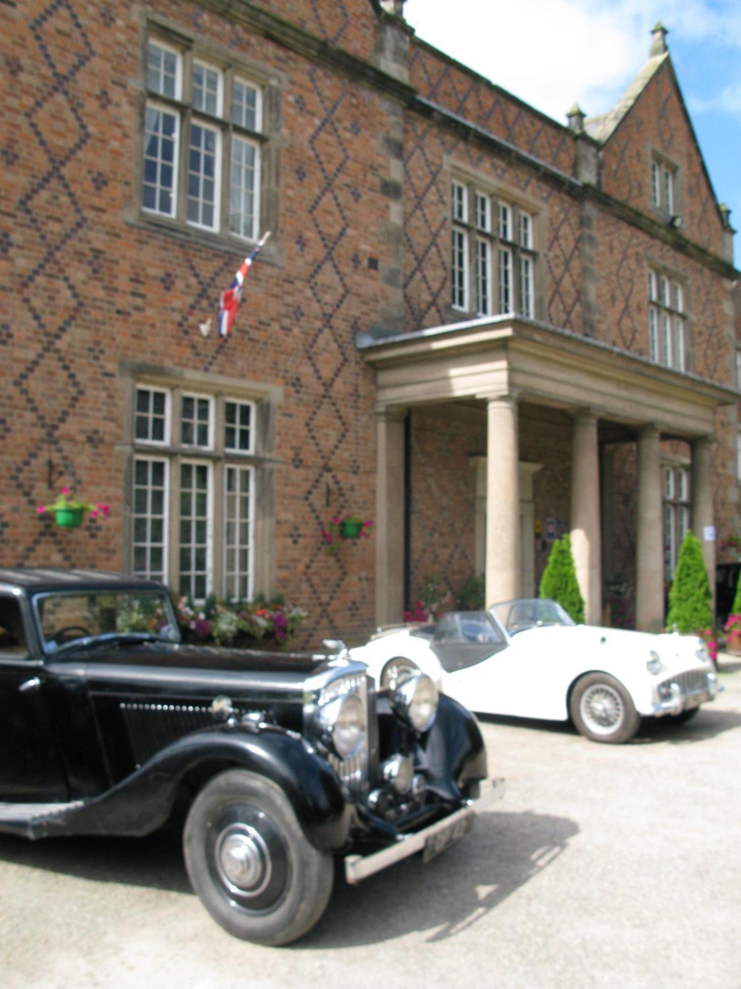 Willington Hall Hotel Tarporley Buitenkant foto