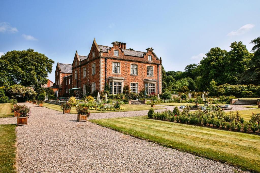 Willington Hall Hotel Tarporley Buitenkant foto