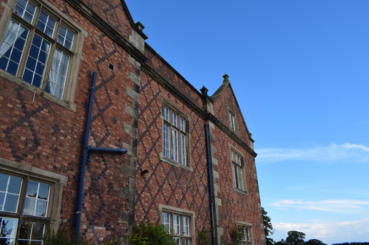 Willington Hall Hotel Tarporley Buitenkant foto