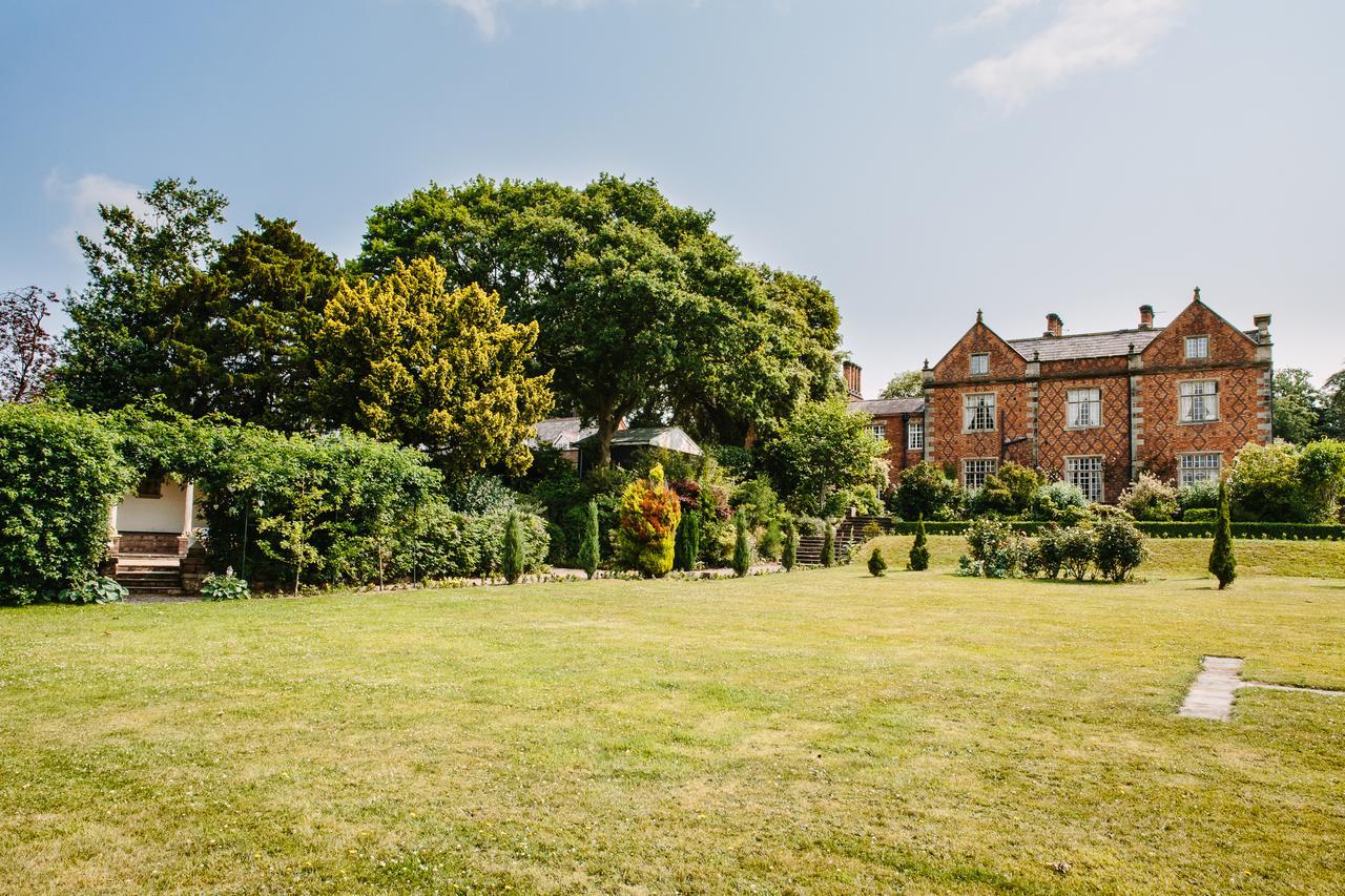 Willington Hall Hotel Tarporley Buitenkant foto