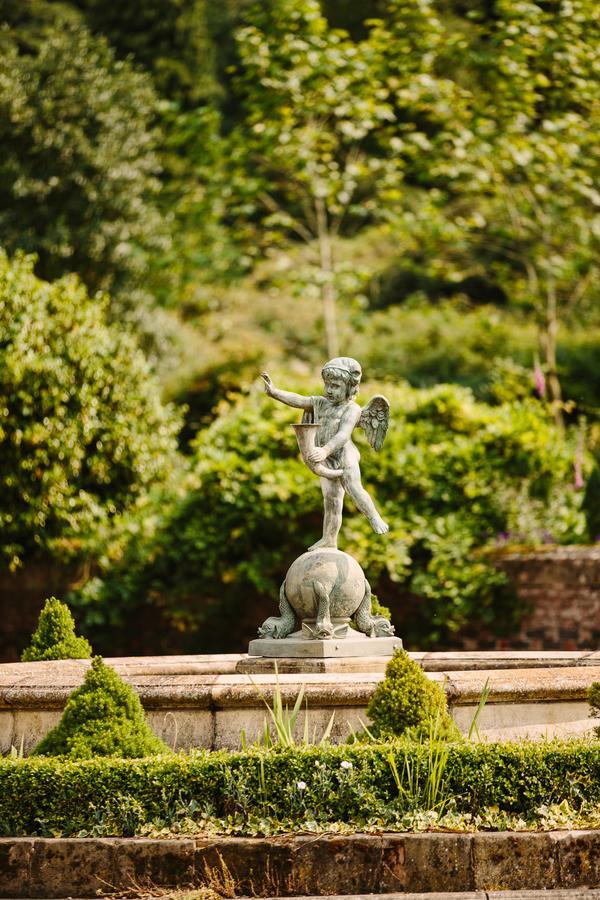 Willington Hall Hotel Tarporley Buitenkant foto