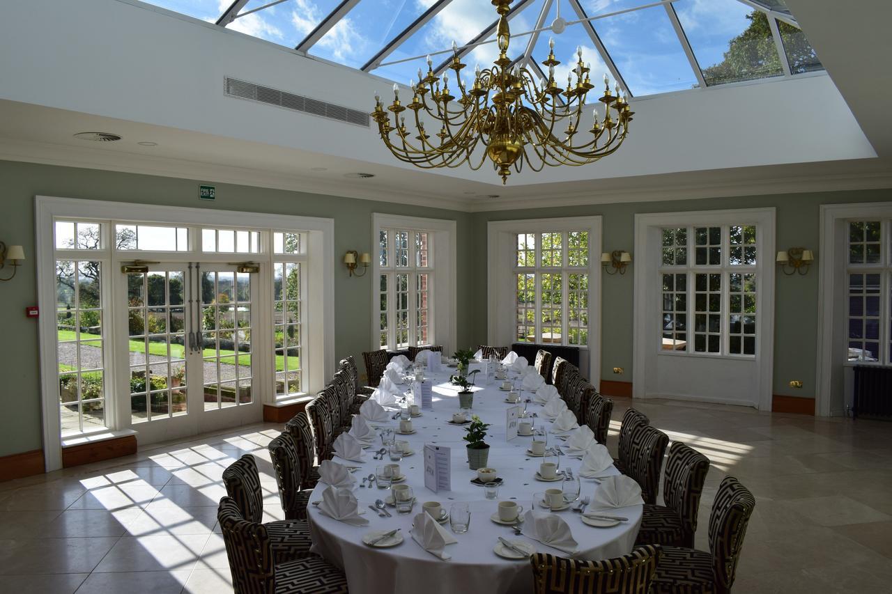 Willington Hall Hotel Tarporley Buitenkant foto