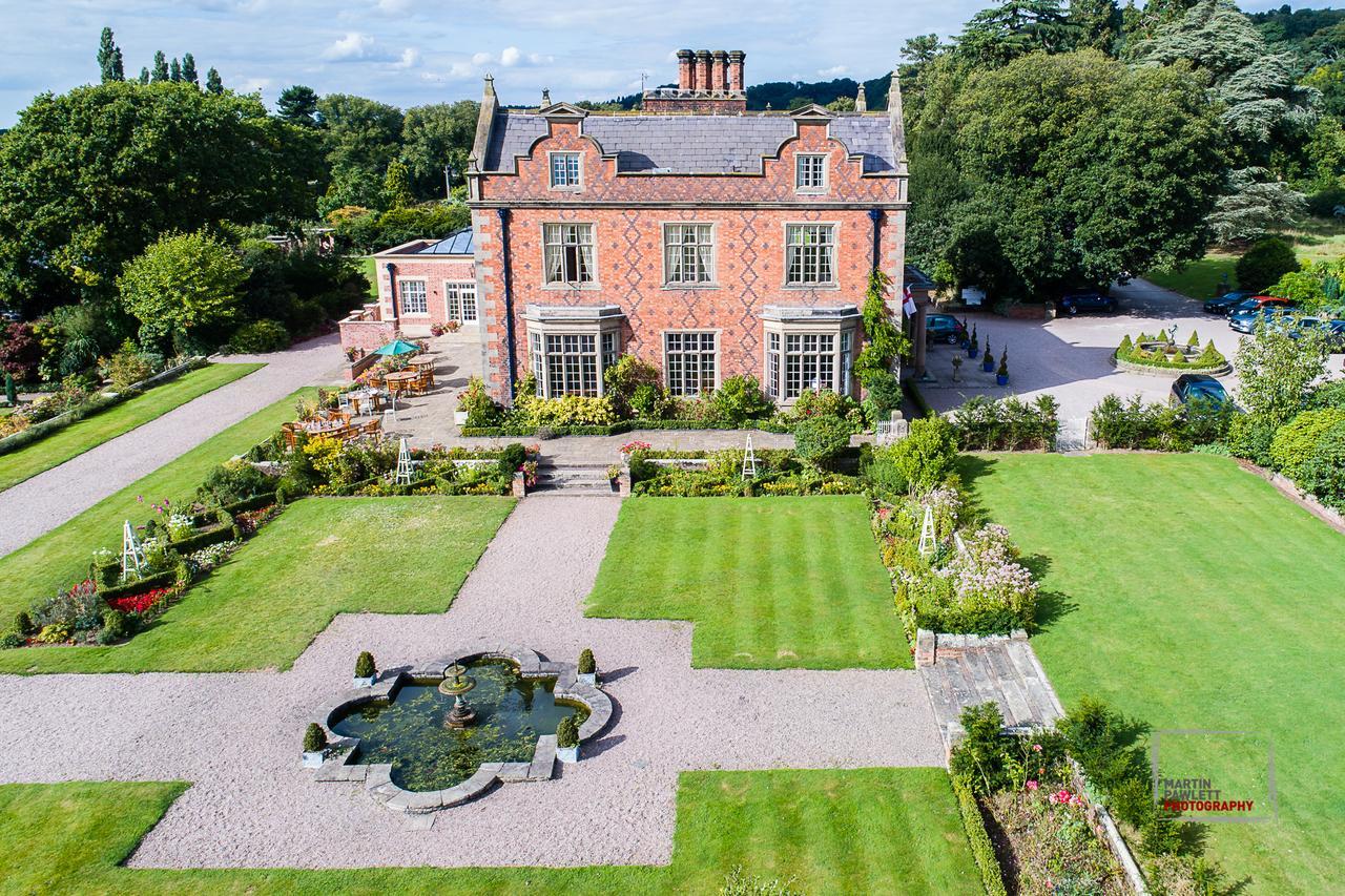 Willington Hall Hotel Tarporley Buitenkant foto