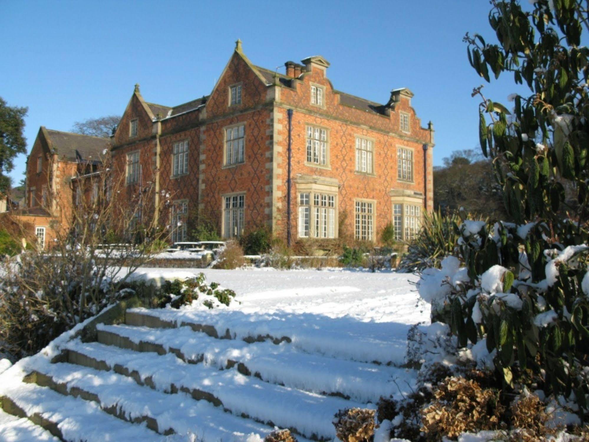 Willington Hall Hotel Tarporley Buitenkant foto