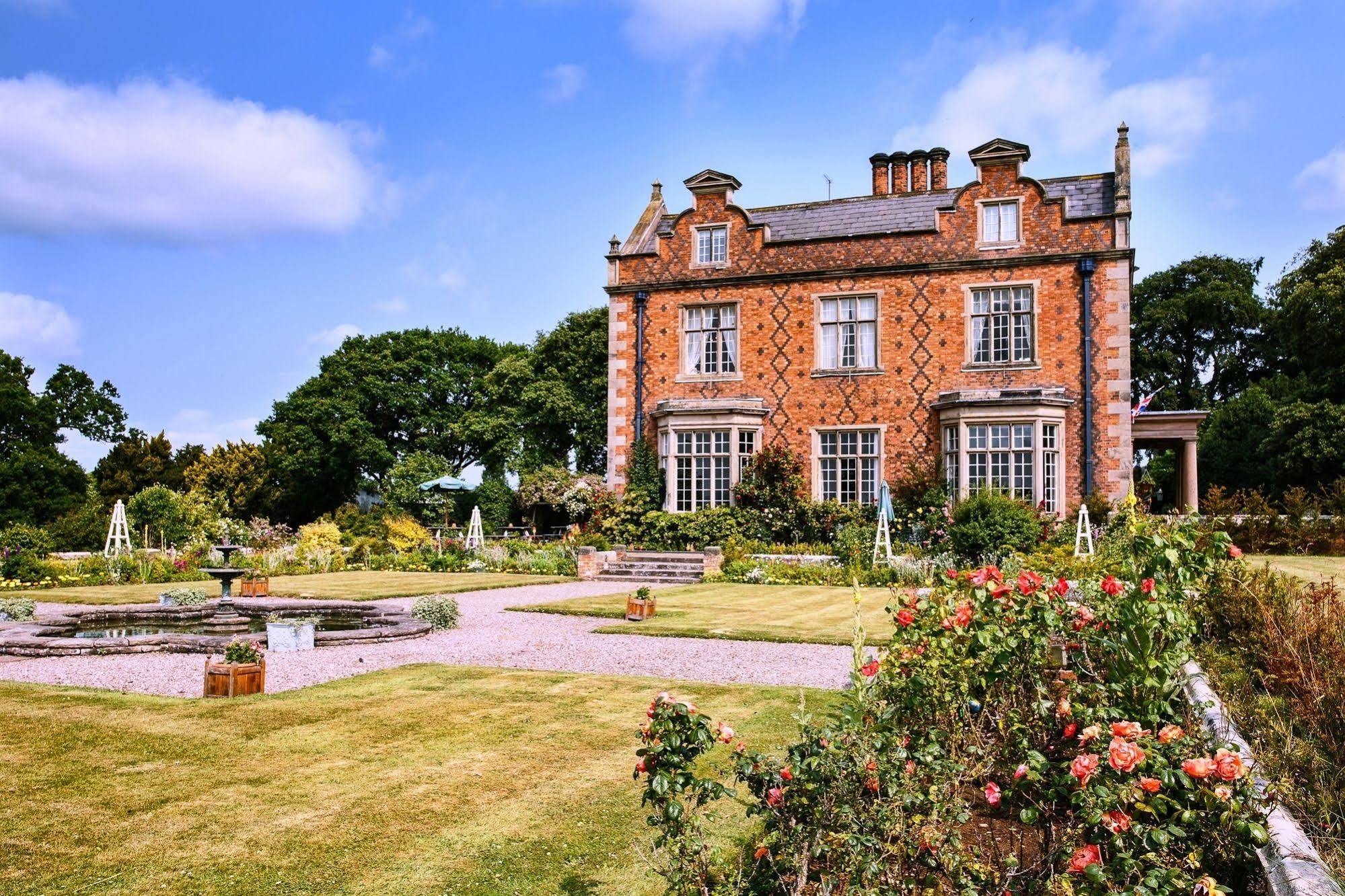 Willington Hall Hotel Tarporley Buitenkant foto
