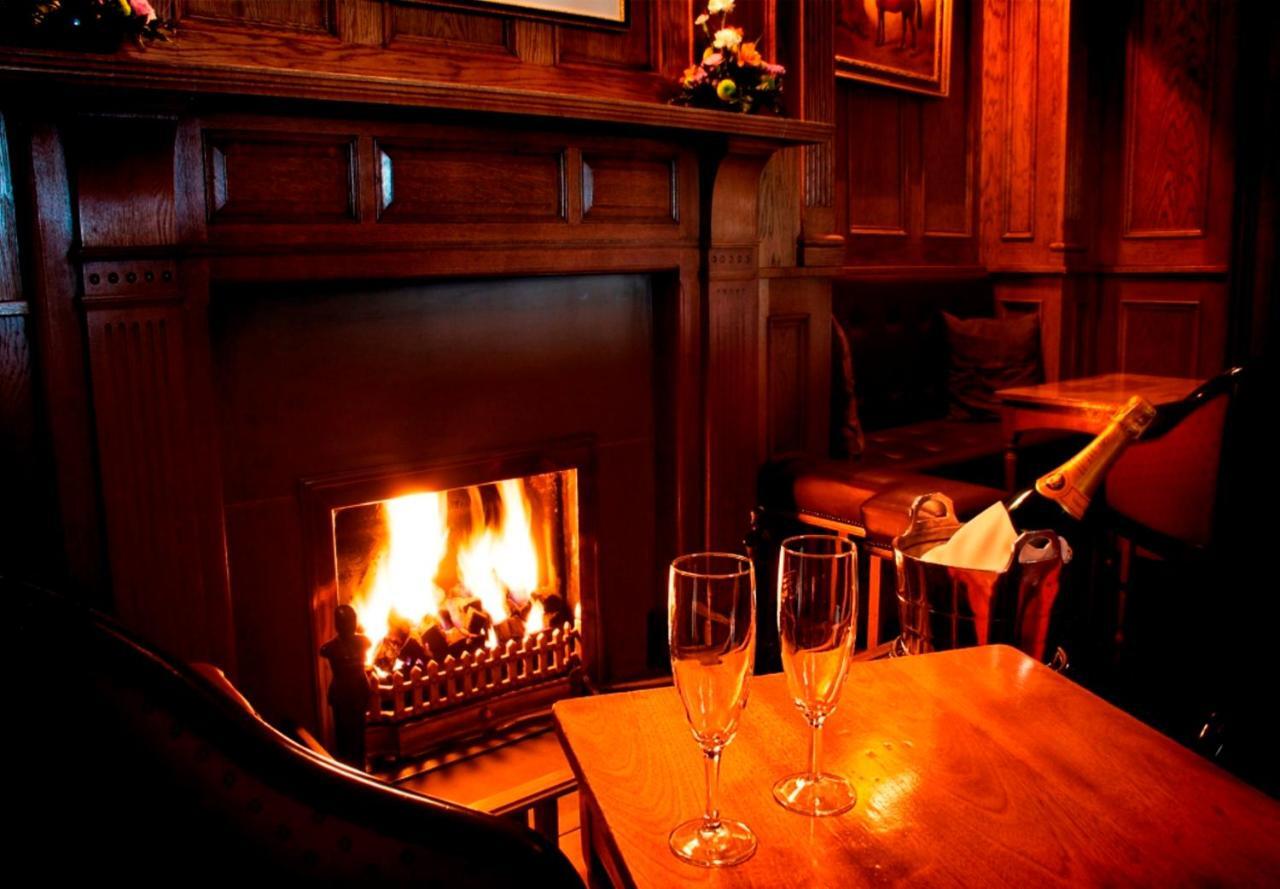 Willington Hall Hotel Tarporley Buitenkant foto